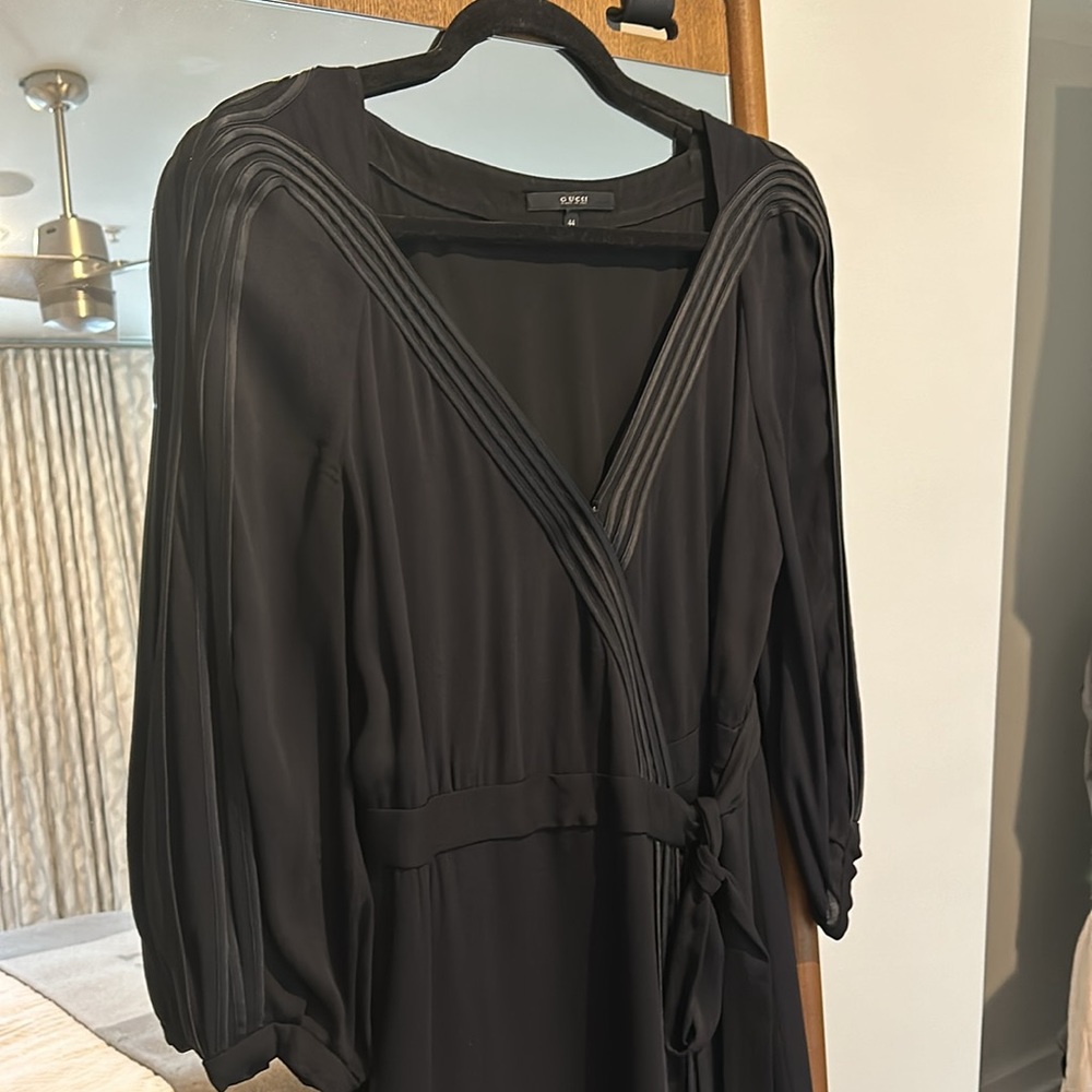 GUCCI 100% silk wrap dress w/ self-tie at waist - size 44